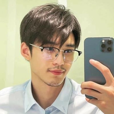 Lynn Ko Naing's profile picture