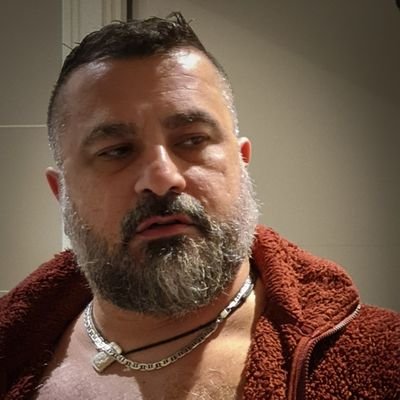 G74's profile picture