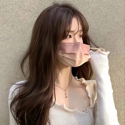 Fanyi🦋🌸's profile picture