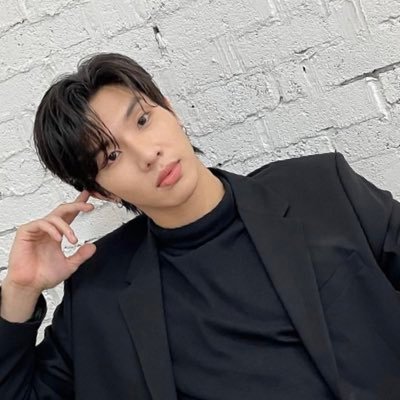 longlee_official's profile picture