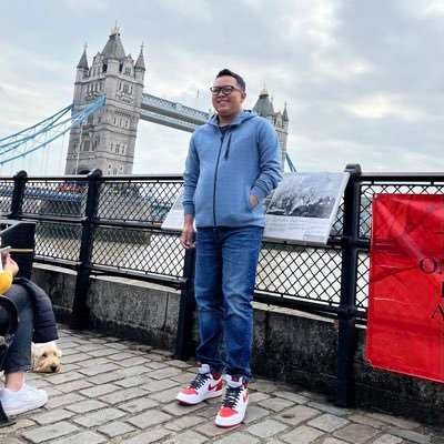 a r y a's profile picture