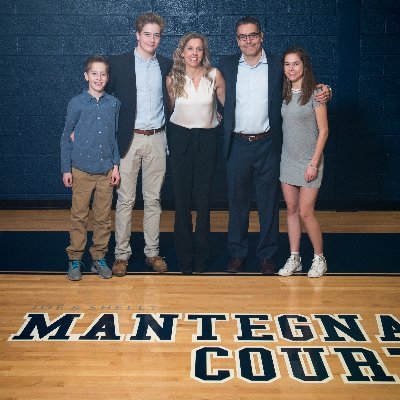 Coach Joe Mantegna's profile picture