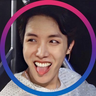 mona⁷៹솝✨'s profile picture