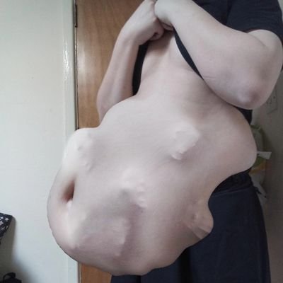 Lovelyshow111's profile picture