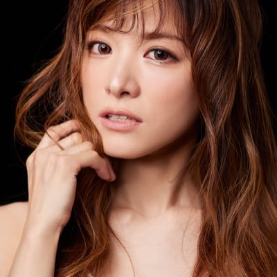 高木里代子's profile picture