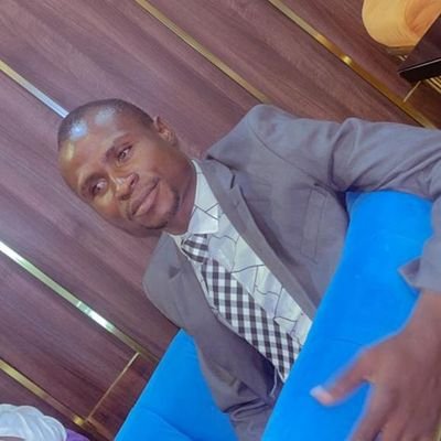 LoloTukur's profile picture