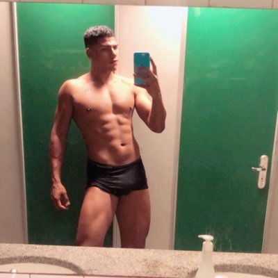 @Luuizsants's profile picture