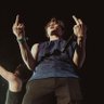 †'s profile picture