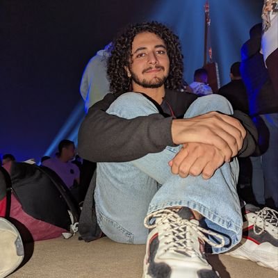 Zaakria41's profile picture