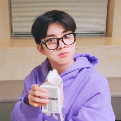 리영's profile picture