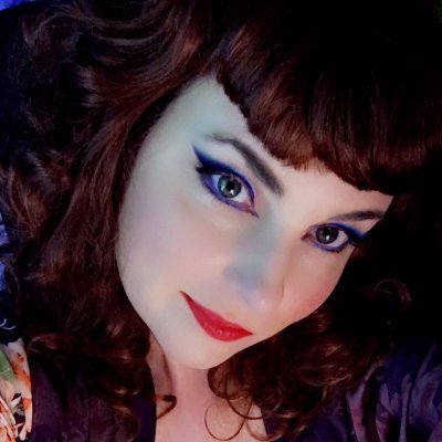 AmberLily's profile picture