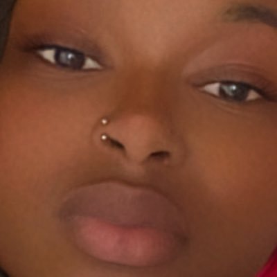 nadiarosemusic's profile picture