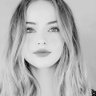Sarah profil fotoğrafı