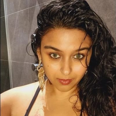 Anjali Singh }{☪️🕉️}{'s profile picture