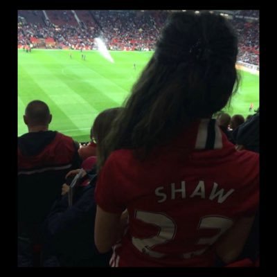 Anna 🐝🔴⚽️'s profile picture