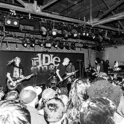 ifidiefirstband's profile picture