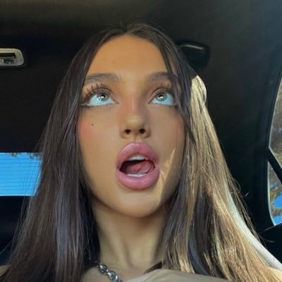 Porn's profile picture