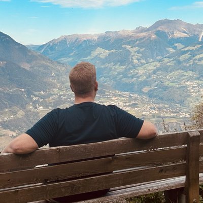 runnertobi's profile picture
