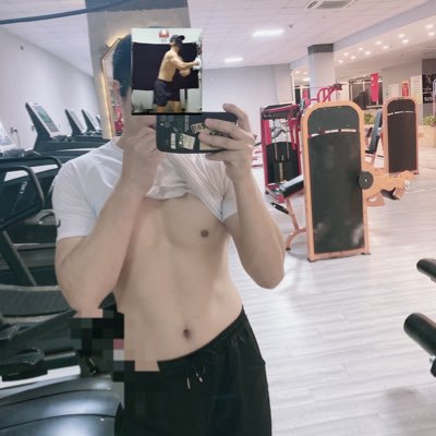 kiss54032526's profile picture