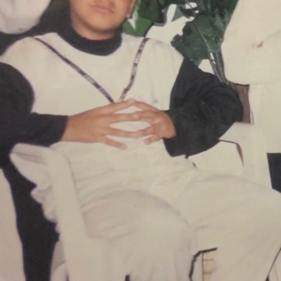 عز.'s profile picture