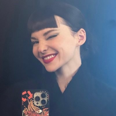Mm ルナ🕊💌's profile picture