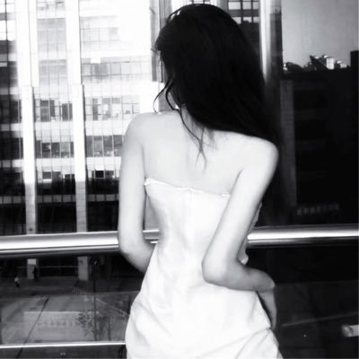 xxxiixn's profile picture