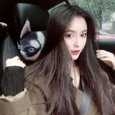 LiZiMolaila's profile picture