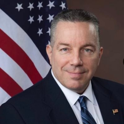 AlexVilanueva33's profile picture
