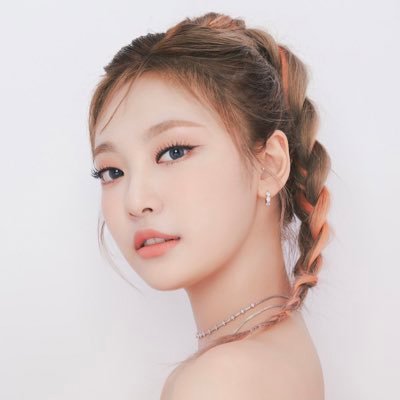 curia's profile picture