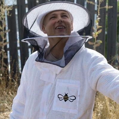 Eli the Bee Guy's profile picture