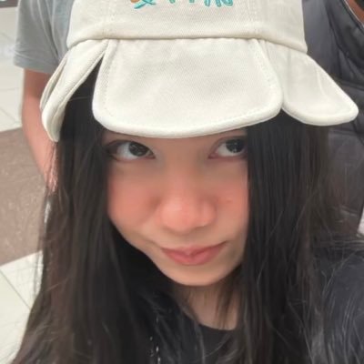 janesluty's profile picture