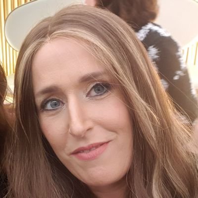 Leahel4's profile picture