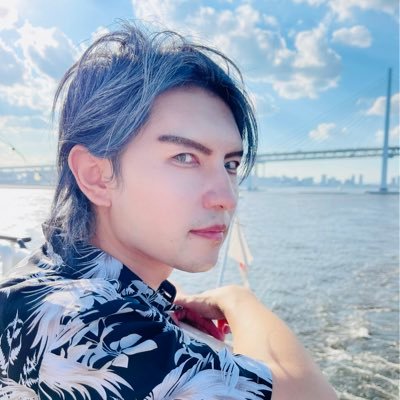 NohnIdyllic's profile picture