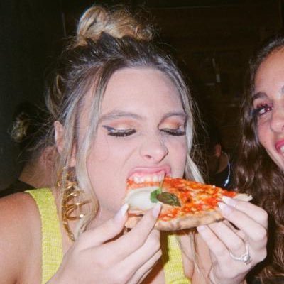 lelepons's profile picture
