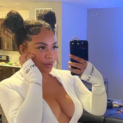Crystal 💕💰🔞's profile picture