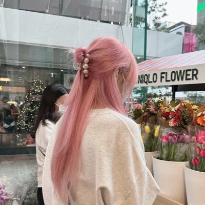 nnewys's profile picture