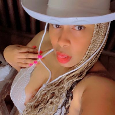 EvelynMeyon's profile picture