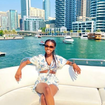 Lisaphiri1's profile picture