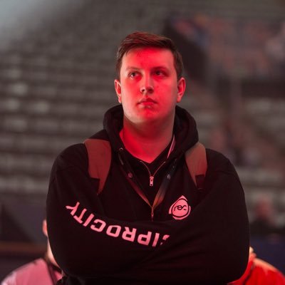 fruityl0l's profile picture