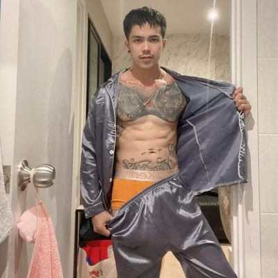 night night's profile picture