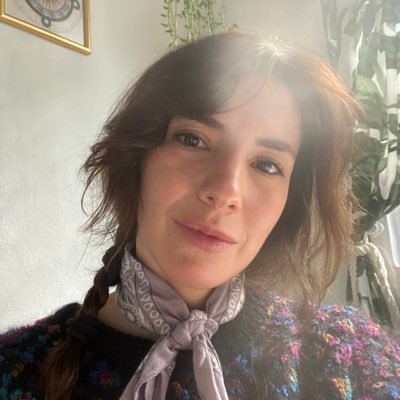 Lila Avilés's profile picture