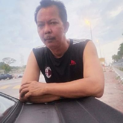 rizz qhairen's profile picture