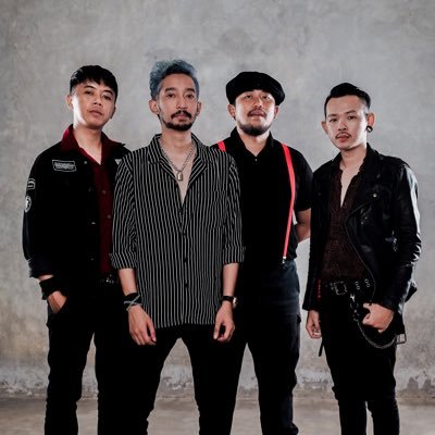 RebellionRoseYk's profile picture