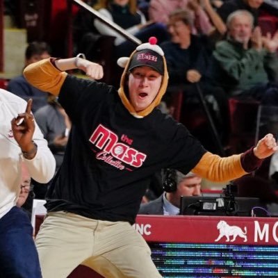 UmassReindeer's profile picture