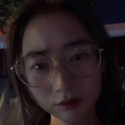 恋物癖聚集地's profile picture