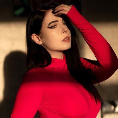 MollyRedWolf 🍑 Cosplay girl's profile picture