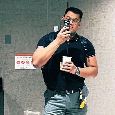 F U R B Y 🐻's profile picture