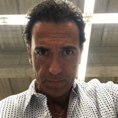 Attilio A. Dibari ⬜️⬛️🖐🏼✌🏼✌🏼's profile picture