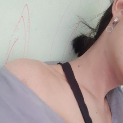 สาวเสียบ ไฮ 69 ได้หมด มีห้อง's profile picture