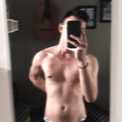 popoy_M12's profile picture